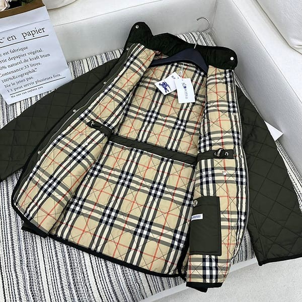 素敵なバーバリー ダイアモンドキルティング ジャケット 並行輸入品 Bar59619